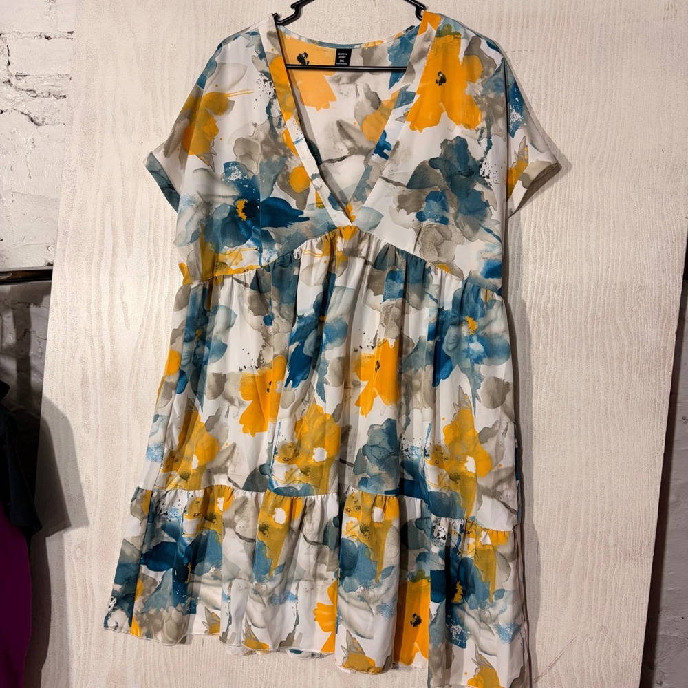 SHEIN Curve Babydoll Dress Womens 1XL Multicolor Floral Tiered V-Neck